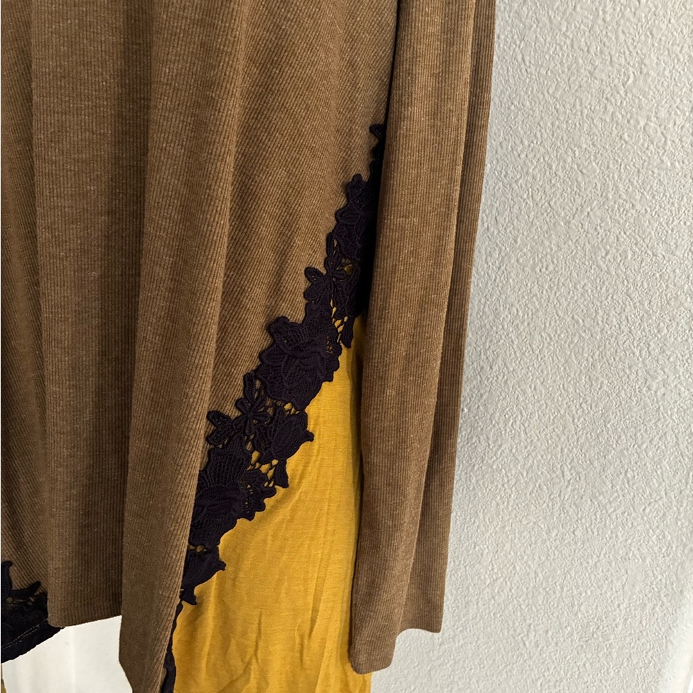 LOGO tunic - Picture 2 of 9